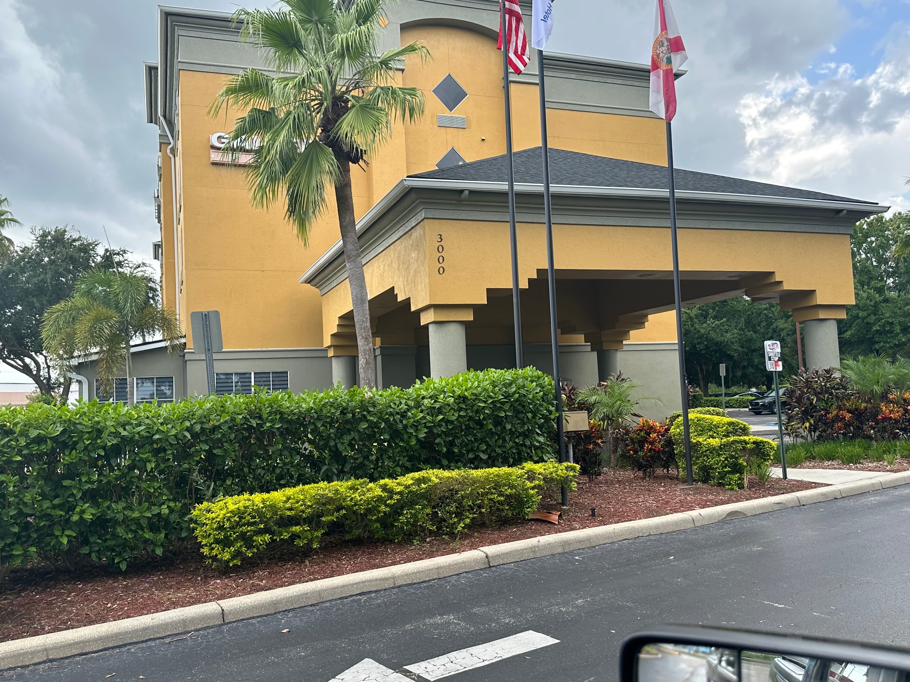 Galleria Palms Hotel — photo 2